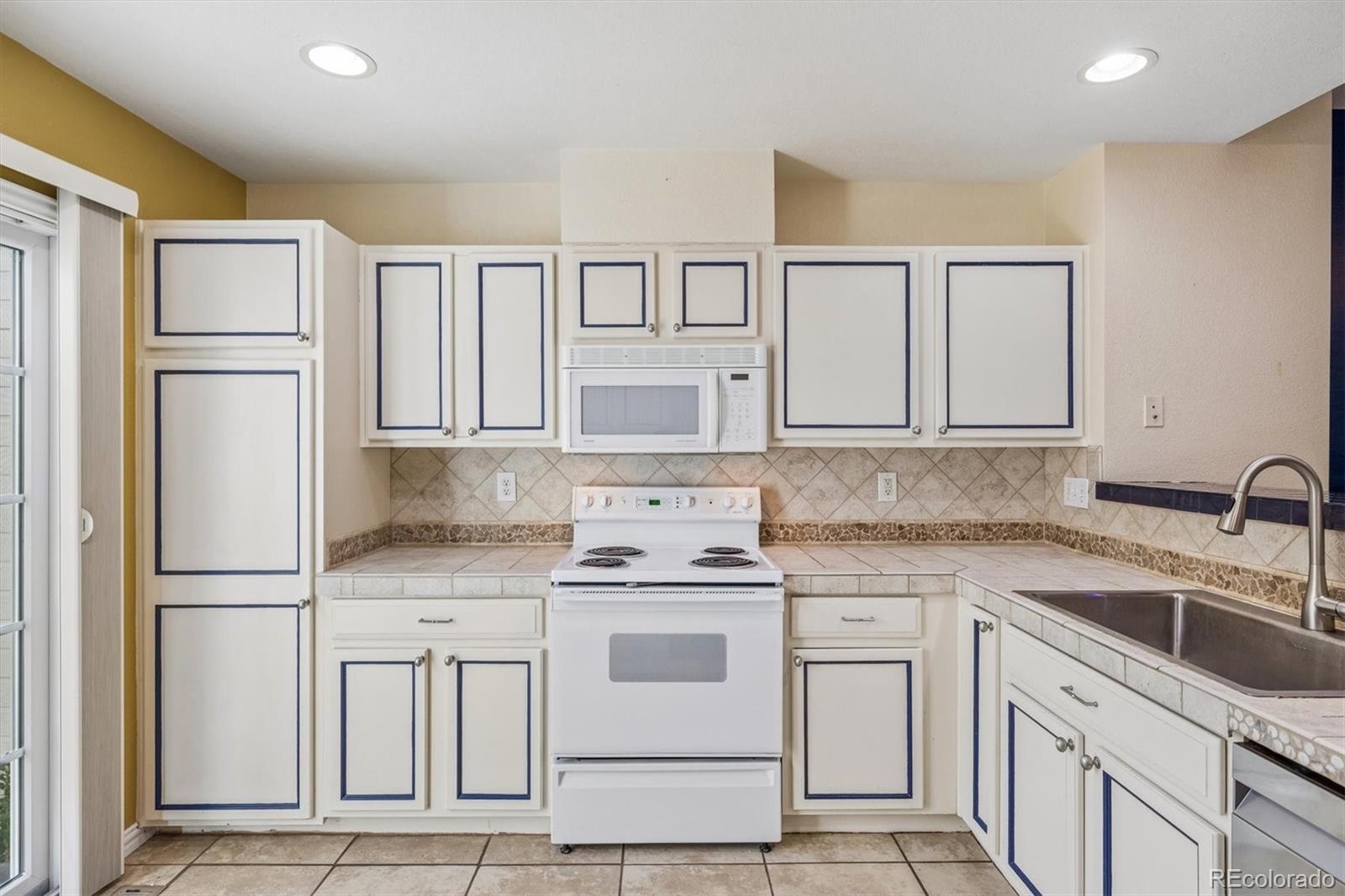 MLS Image #16 for 5155 w quincy avenue,denver, Colorado