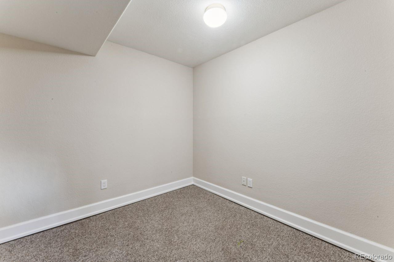 MLS Image #15 for 5900 s wolff court,littleton, Colorado