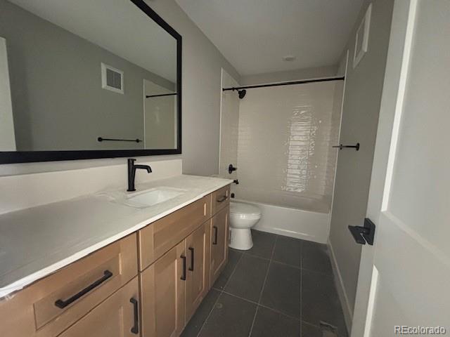 MLS Image #4 for 3927 w 38th avenue 103,denver, Colorado