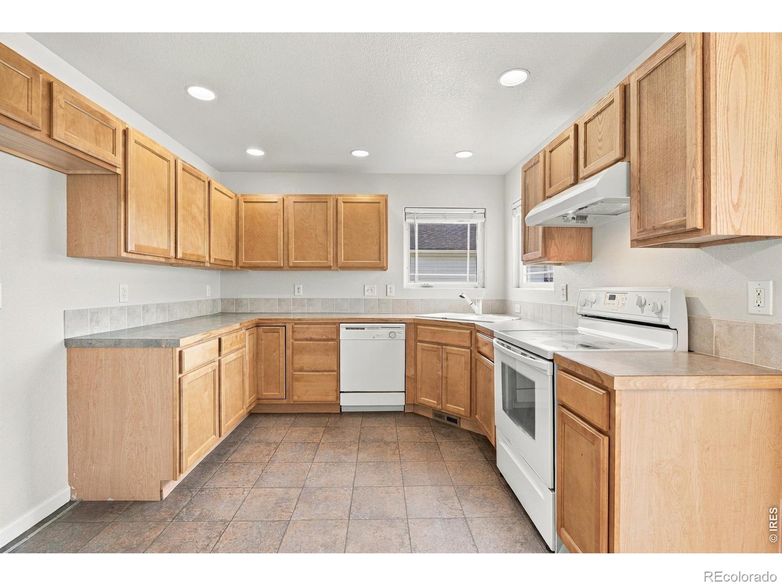 MLS Image #6 for 6974  mcclellan road,wellington, Colorado