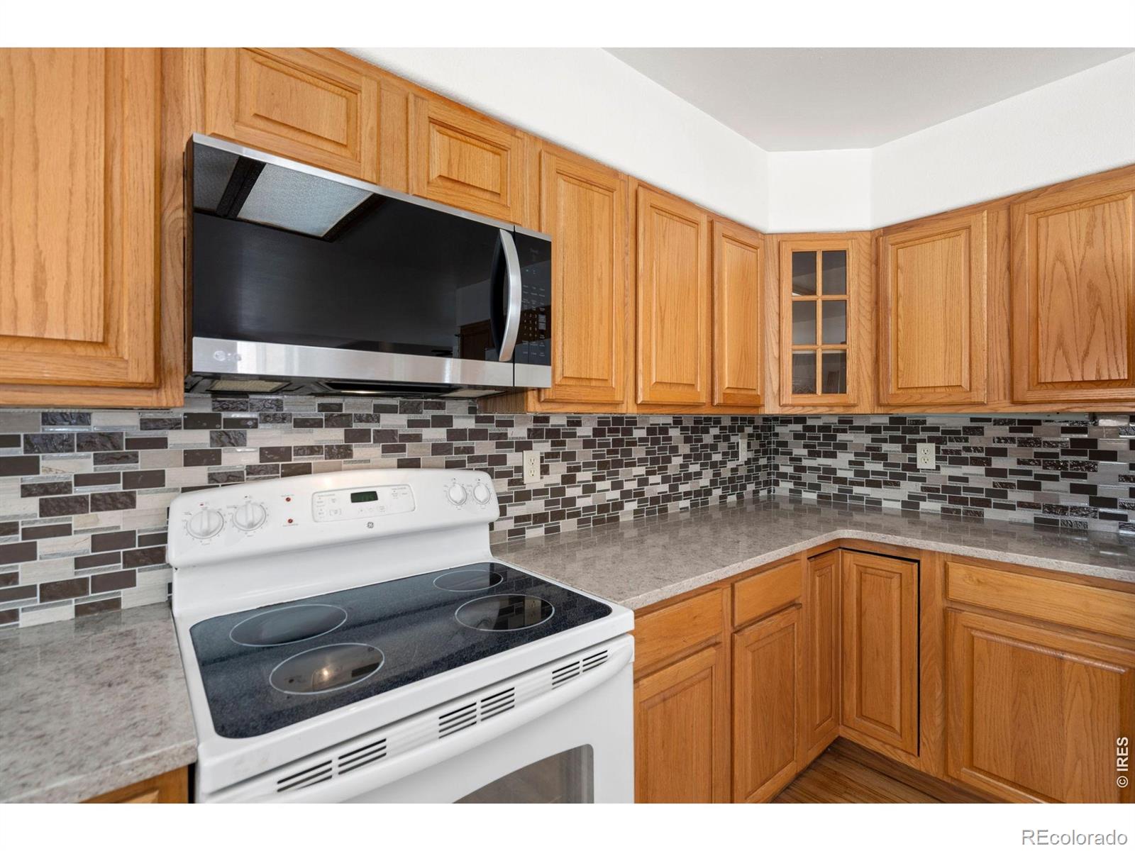 MLS Image #16 for 910 n 7th place,johnstown, Colorado