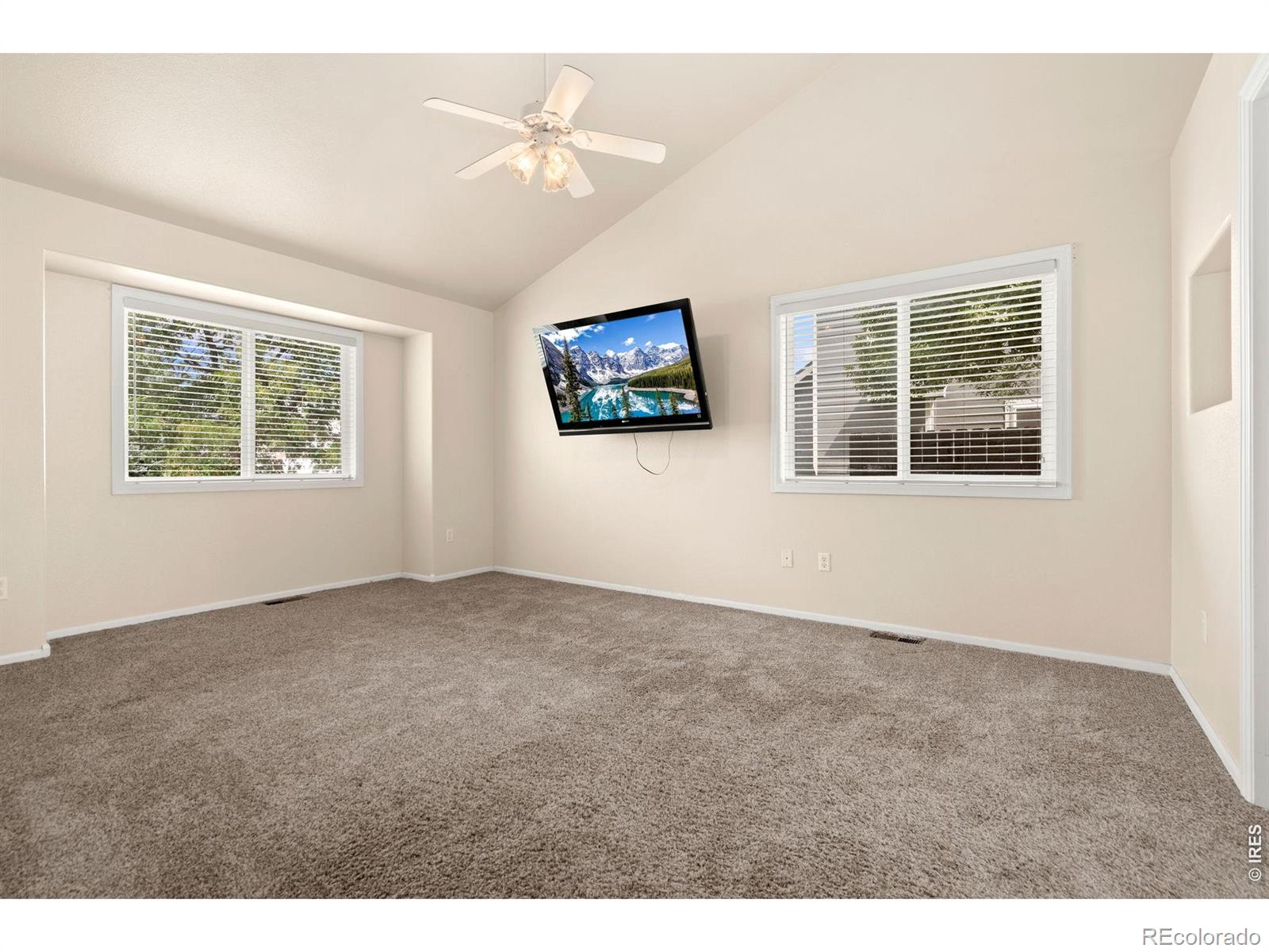 MLS Image #18 for 910 n 7th place,johnstown, Colorado