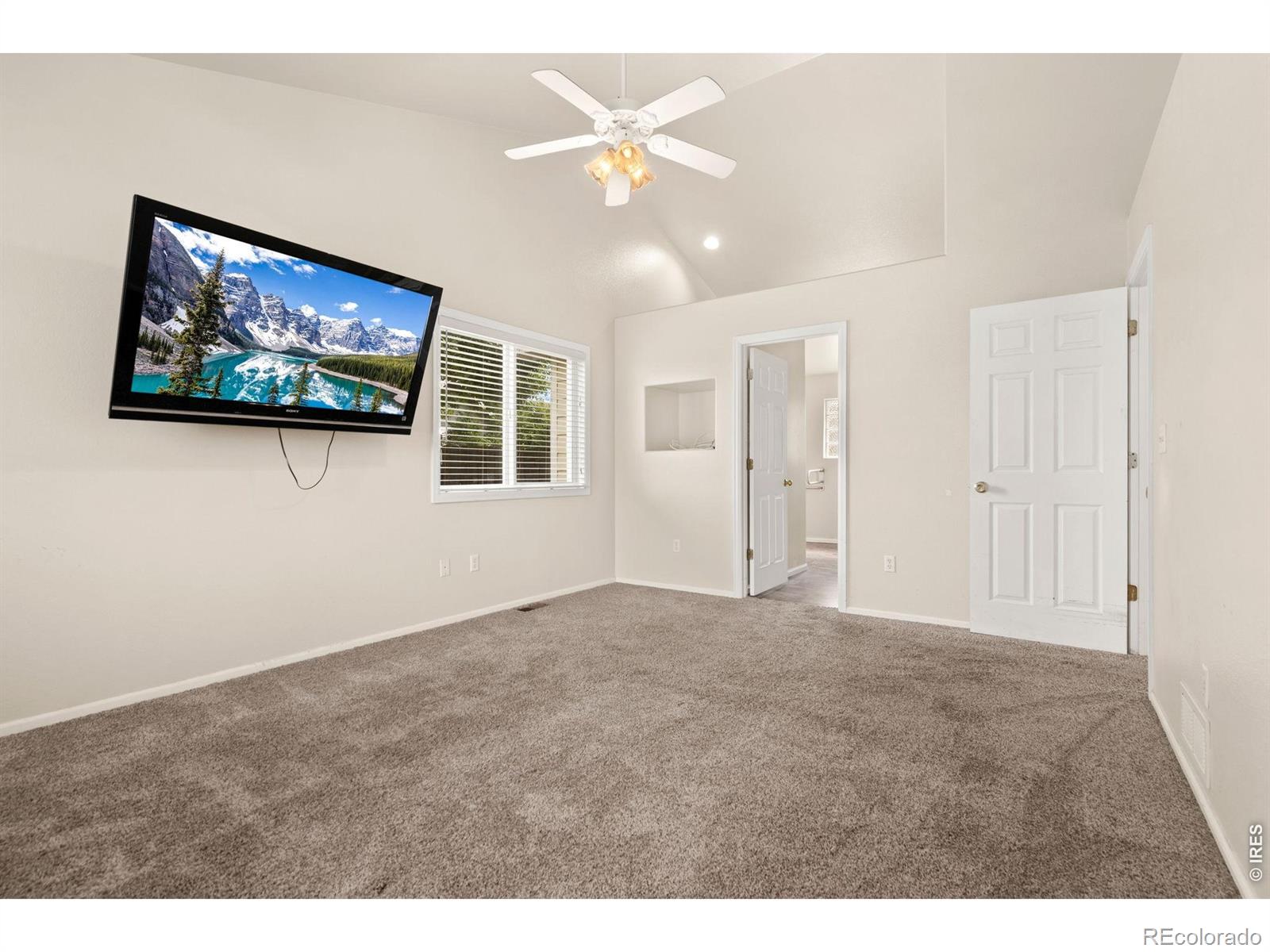 MLS Image #21 for 910 n 7th place,johnstown, Colorado