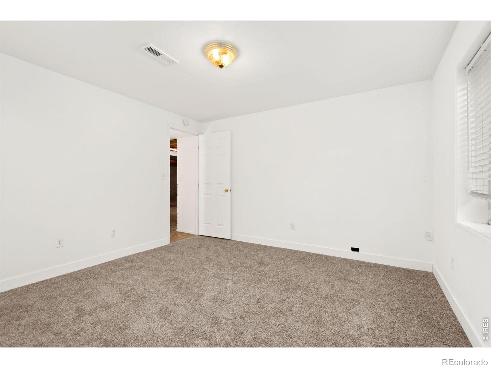 MLS Image #37 for 910 n 7th place,johnstown, Colorado
