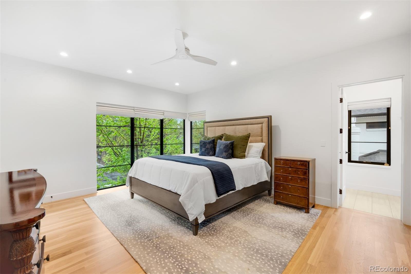 MLS Image #15 for 1186 s gaylord street,denver, Colorado