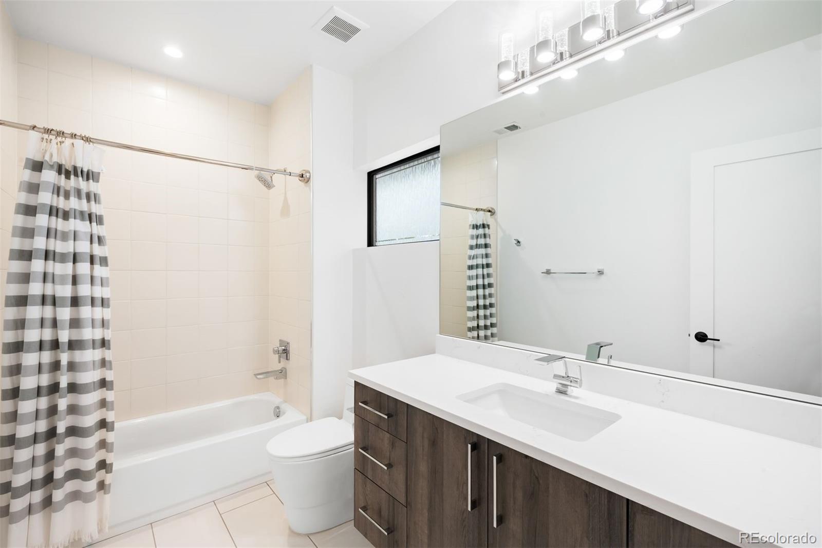 MLS Image #27 for 1186 s gaylord street,denver, Colorado