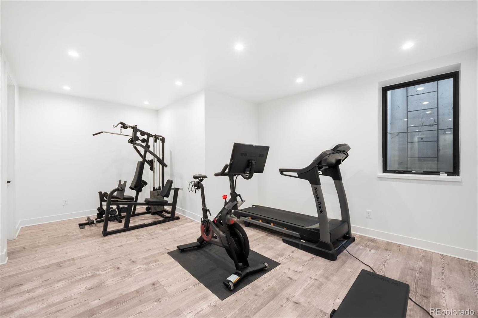 MLS Image #33 for 1186 s gaylord street,denver, Colorado