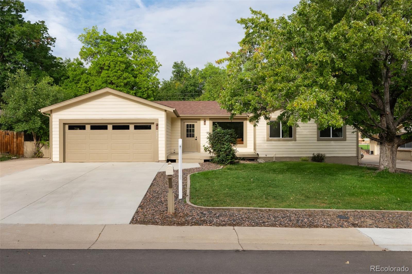 MLS Image #0 for 1055  yank street,golden, Colorado