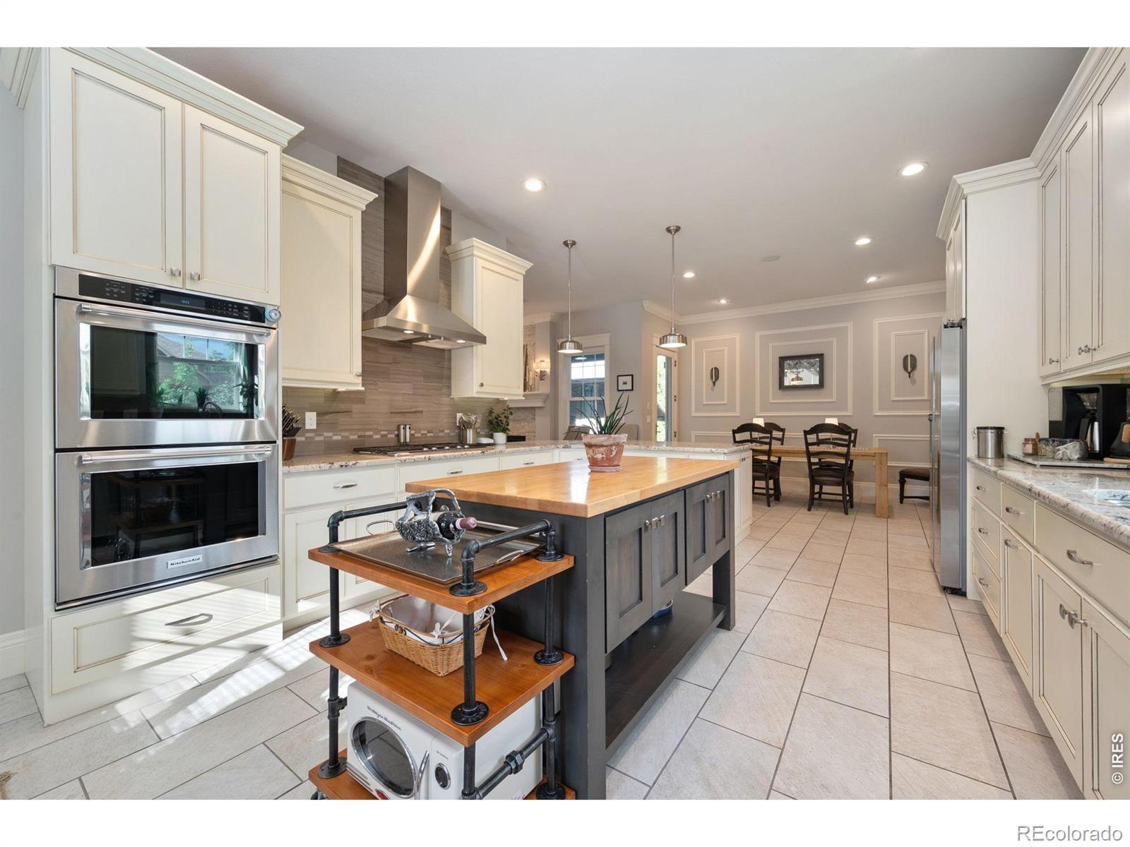 MLS Image #10 for 214 n cove drive,loveland, Colorado