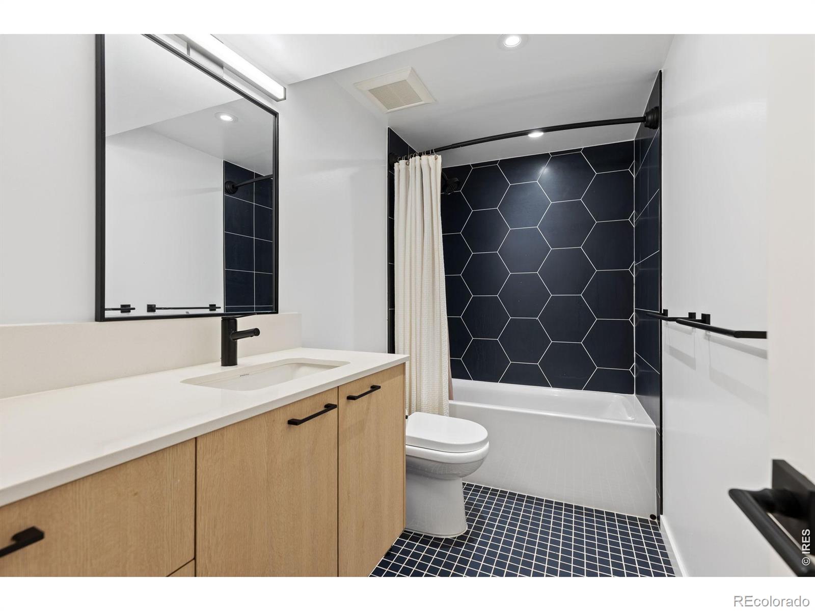 MLS Image #34 for 3560  16th street,boulder, Colorado