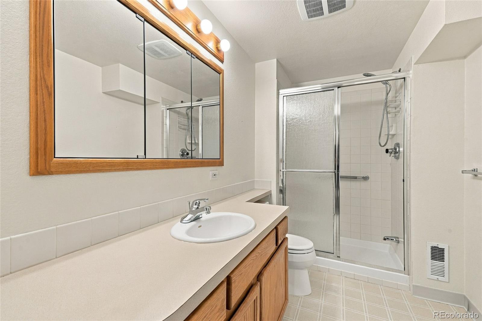 MLS Image #15 for 10989  gray circle,broomfield, Colorado
