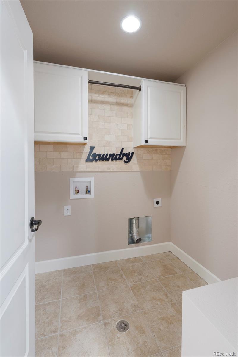 MLS Image #32 for 17039 w 86th place,arvada, Colorado