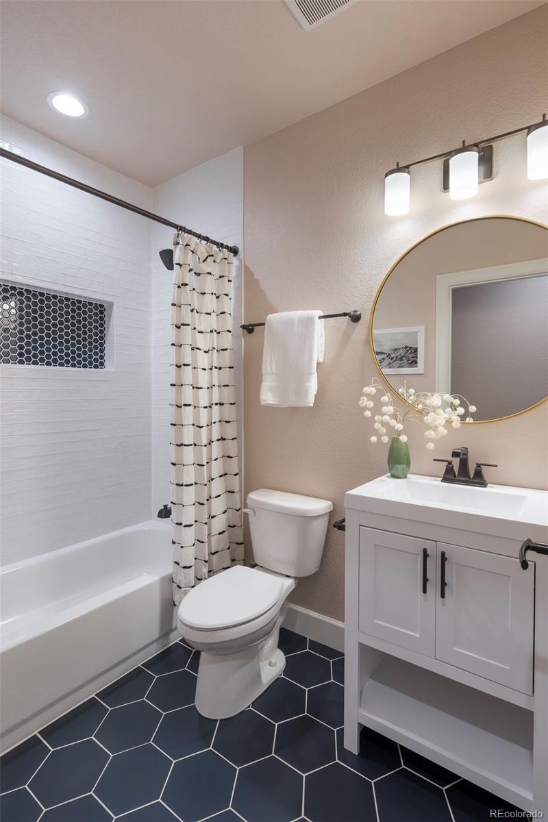 MLS Image #38 for 17039 w 86th place,arvada, Colorado