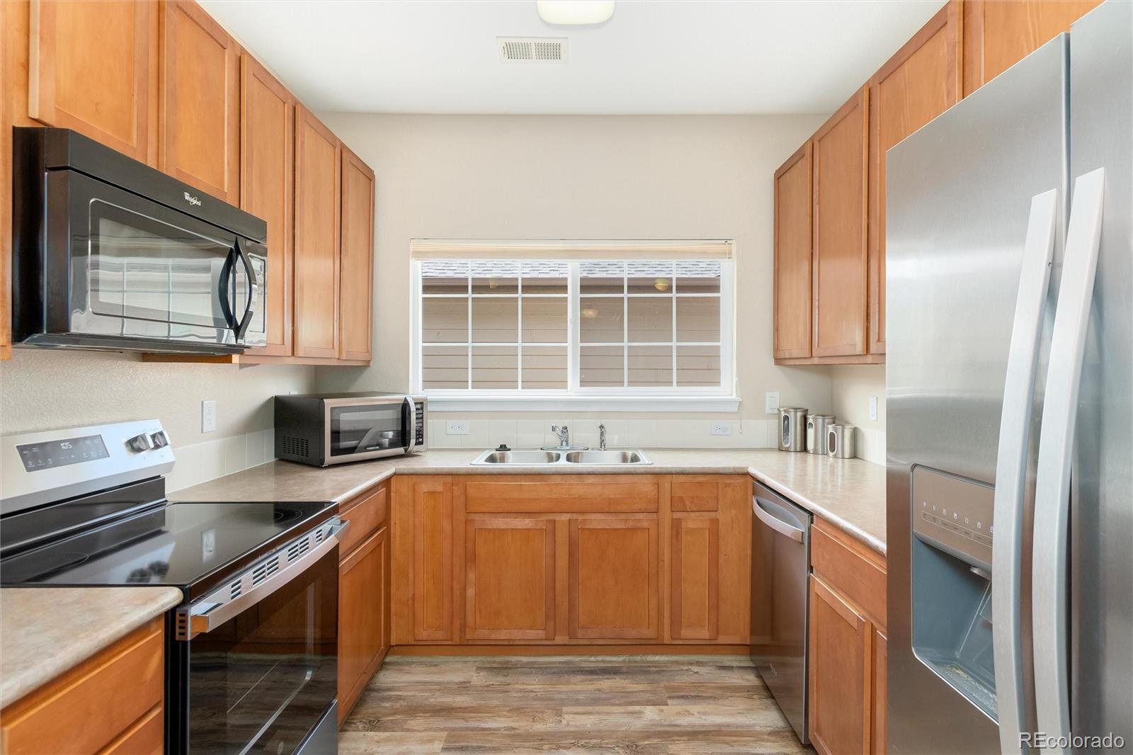 MLS Image #11 for 23450 e 5th drive 101,aurora, Colorado
