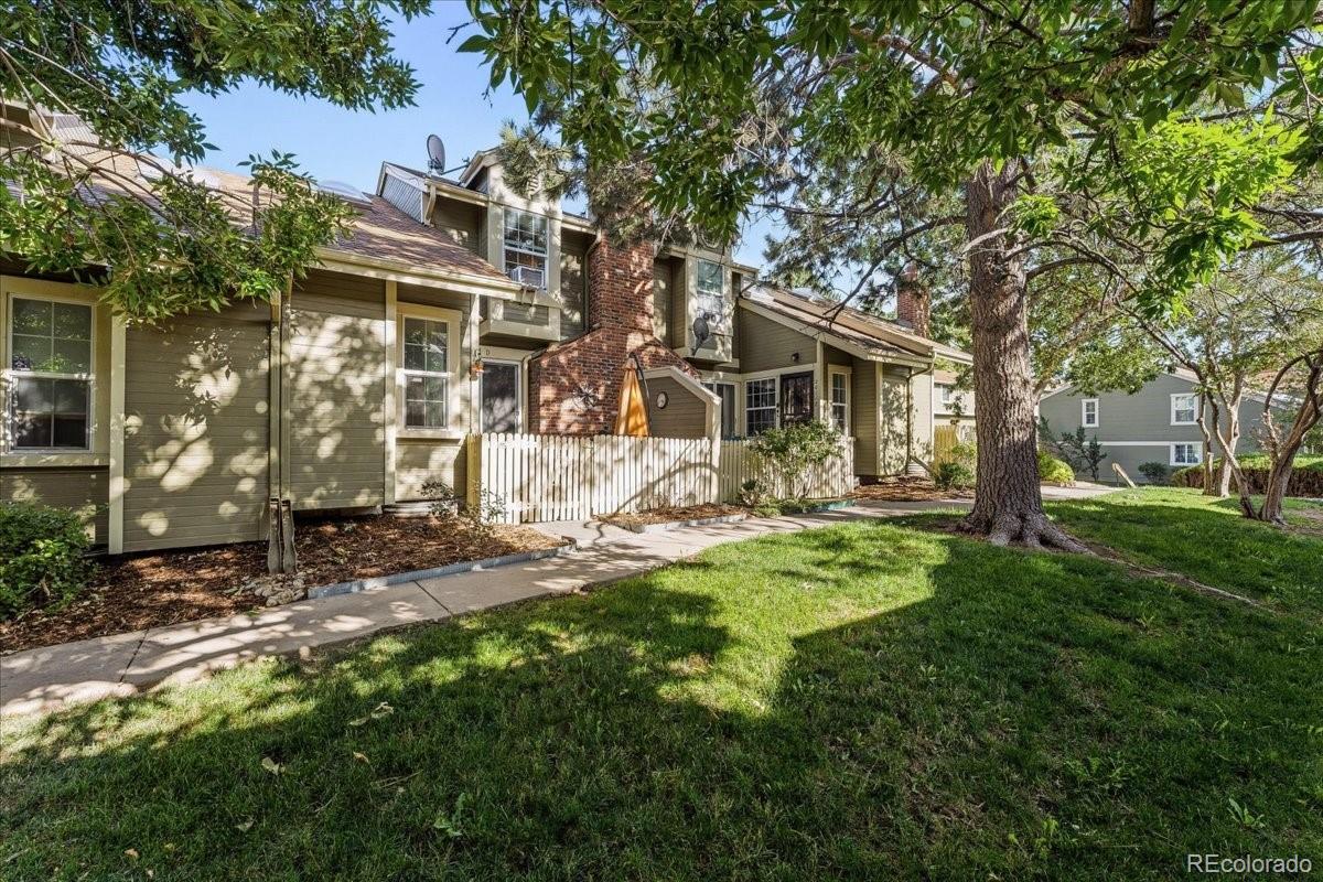 MLS Image #1 for 2011 s helena street d,aurora, Colorado
