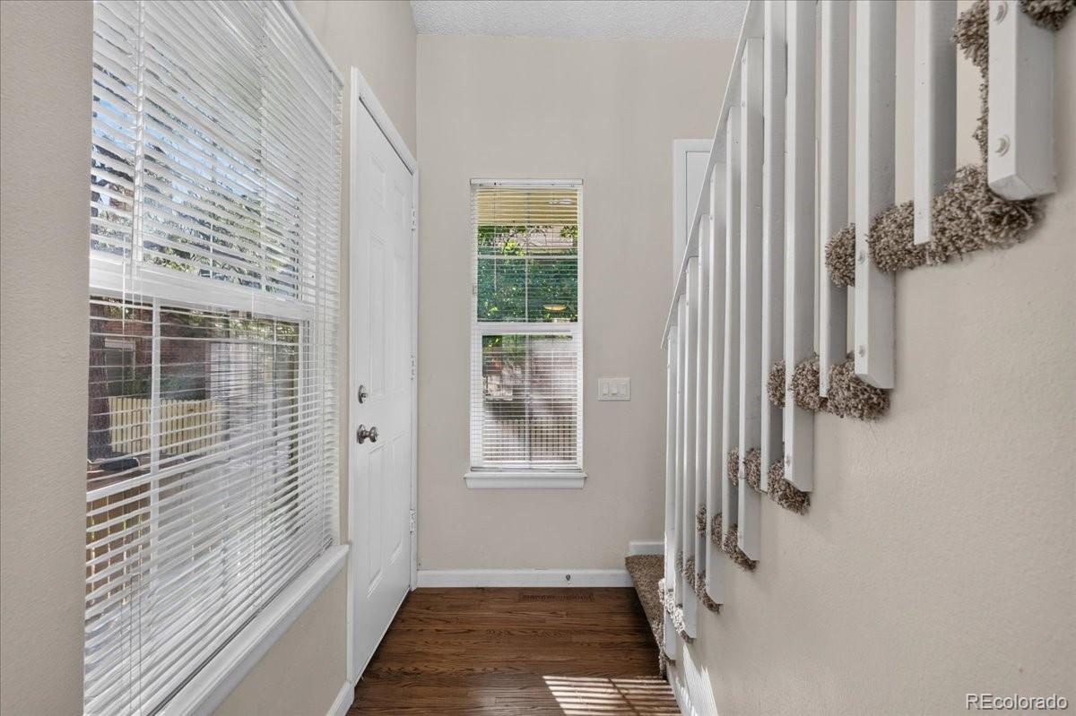 MLS Image #5 for 2011 s helena street d,aurora, Colorado