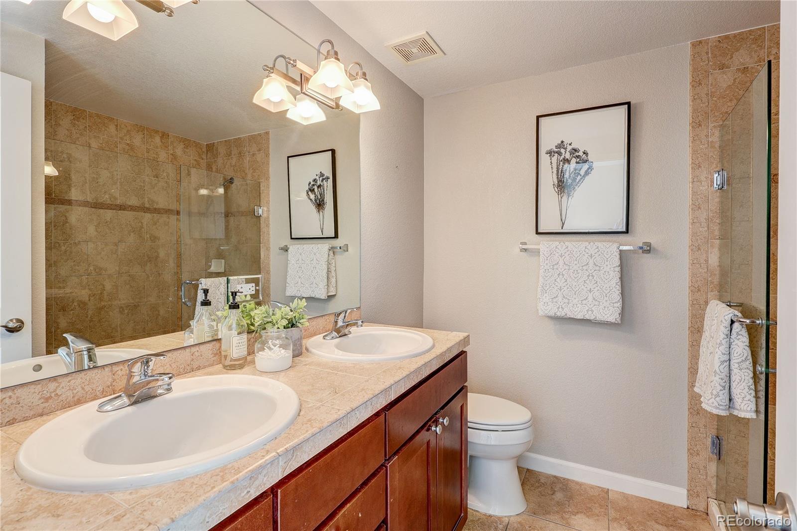 MLS Image #14 for 1150  vine street 1002,denver, Colorado