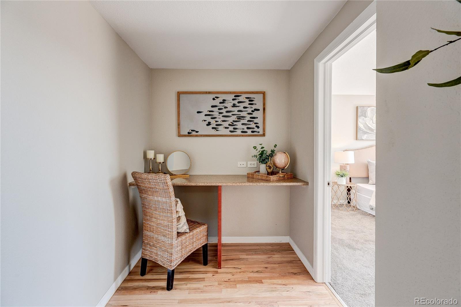 MLS Image #7 for 1150  vine street 1002,denver, Colorado