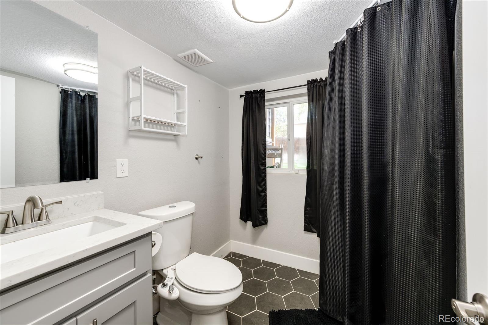 MLS Image #18 for 8218  high street,denver, Colorado