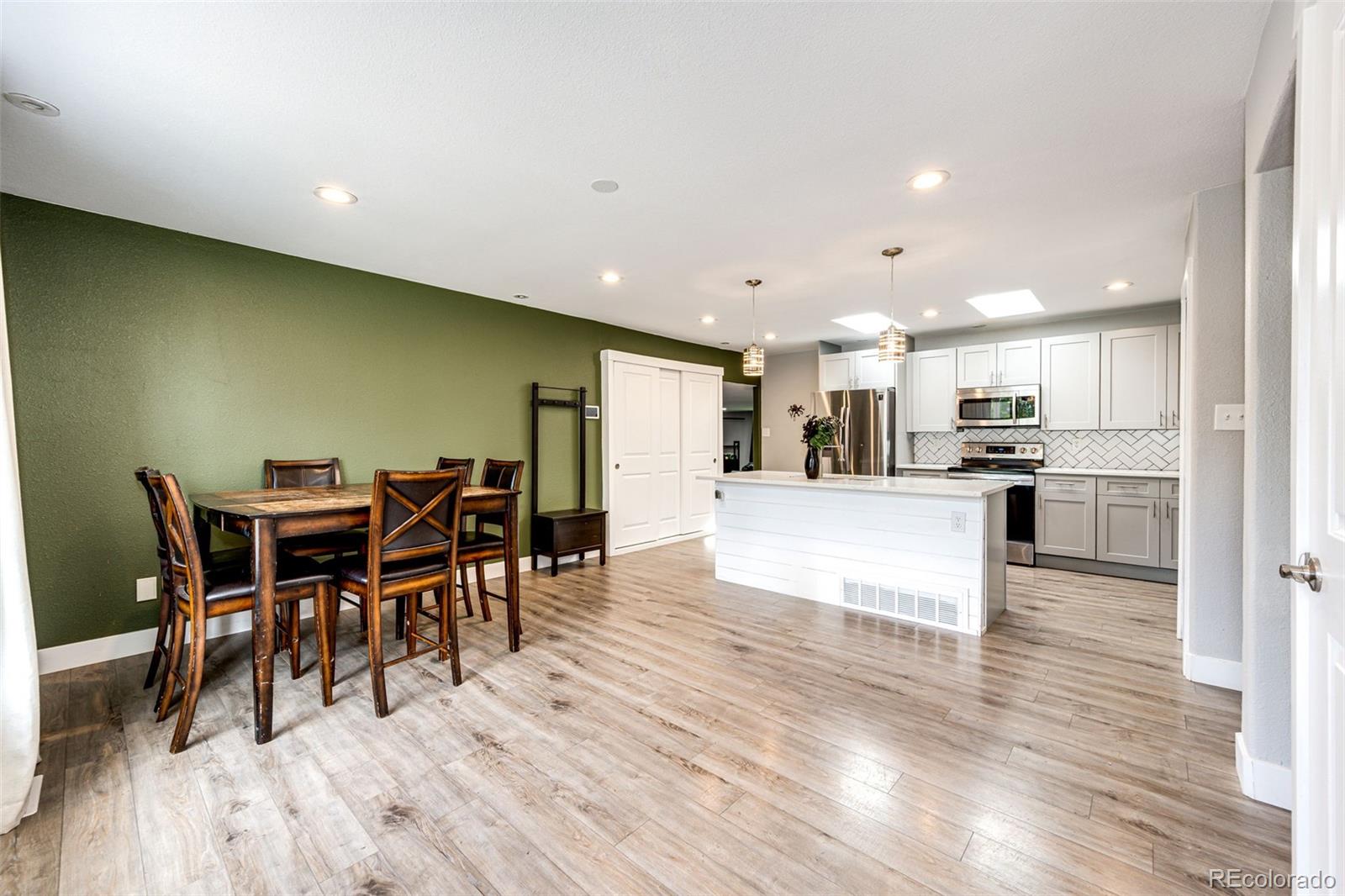 MLS Image #4 for 8218  high street,denver, Colorado