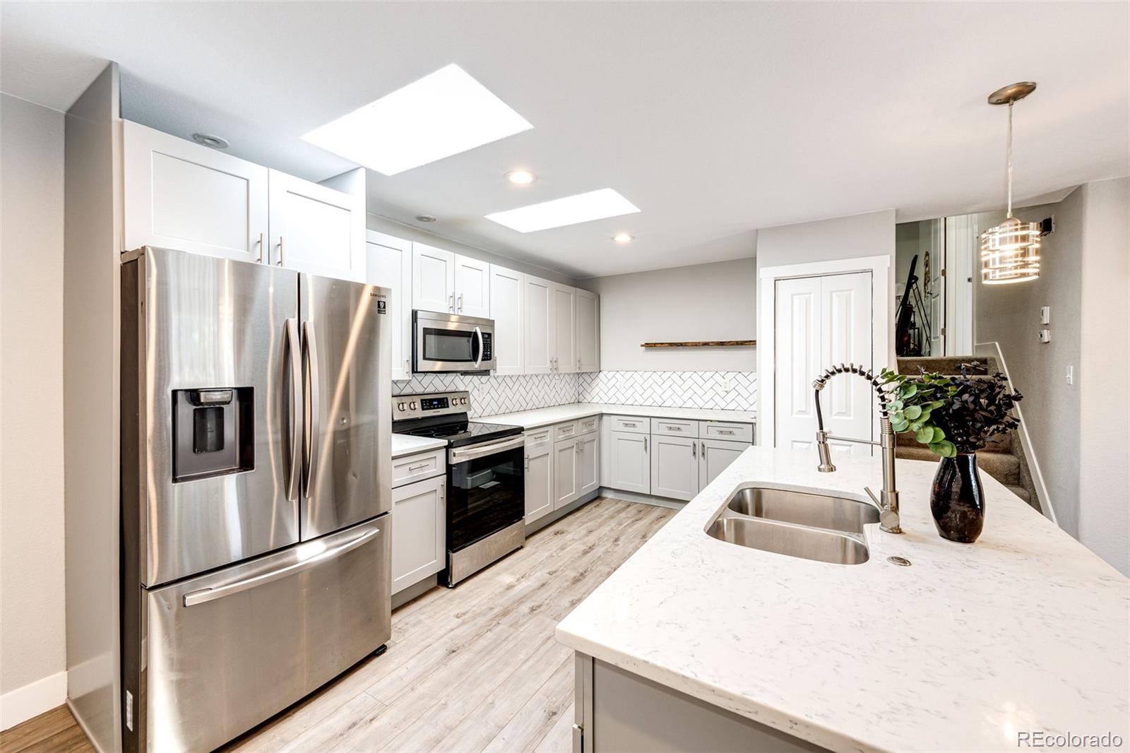 MLS Image #6 for 8218  high street,denver, Colorado