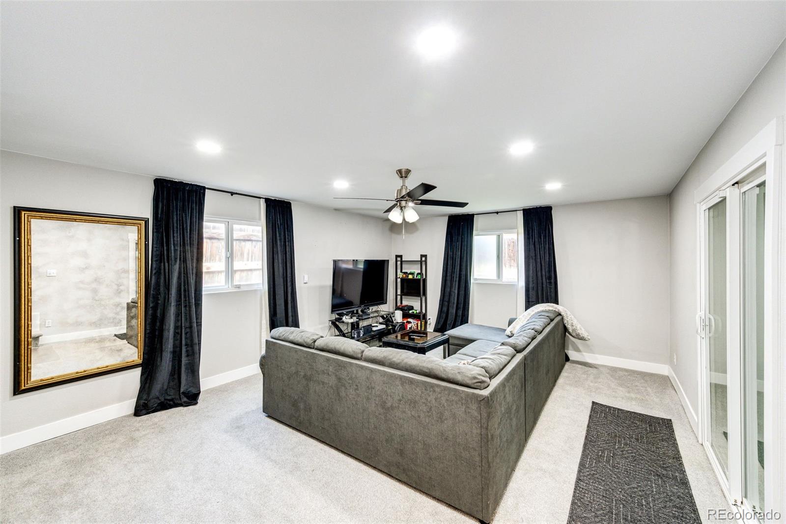 MLS Image #9 for 8218  high street,denver, Colorado