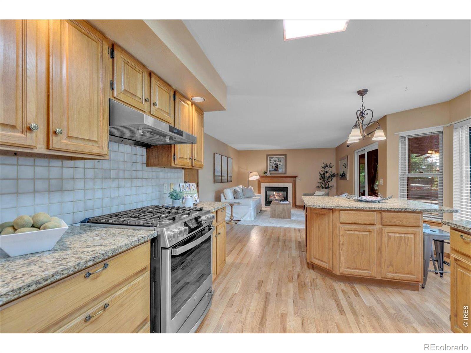MLS Image #11 for 2924  lake park way,longmont, Colorado