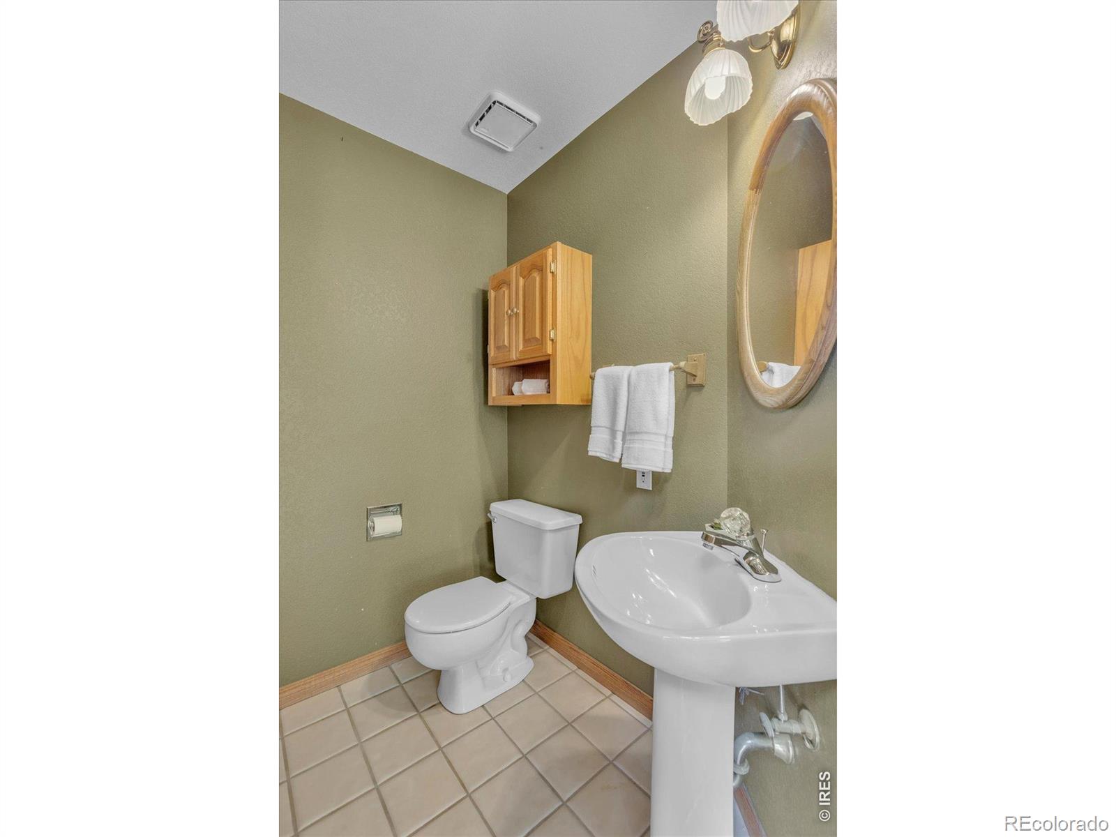 MLS Image #16 for 2924  lake park way,longmont, Colorado
