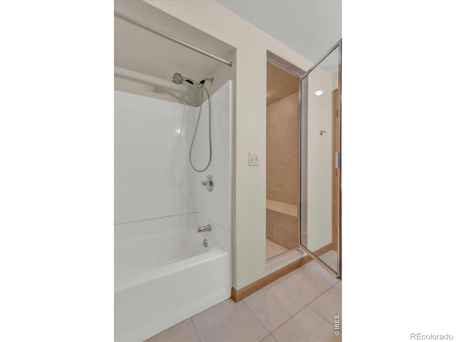 MLS Image #33 for 2924  lake park way,longmont, Colorado