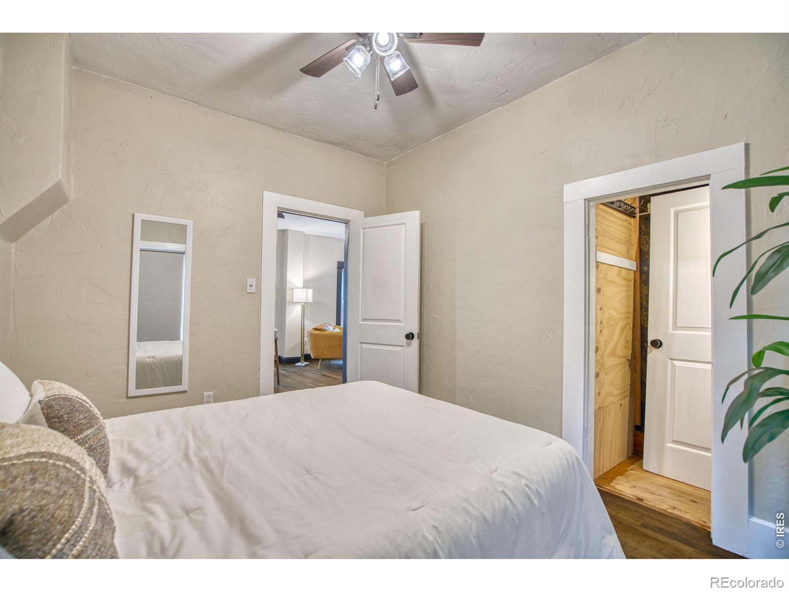 MLS Image #11 for 524 e 1st street,loveland, Colorado