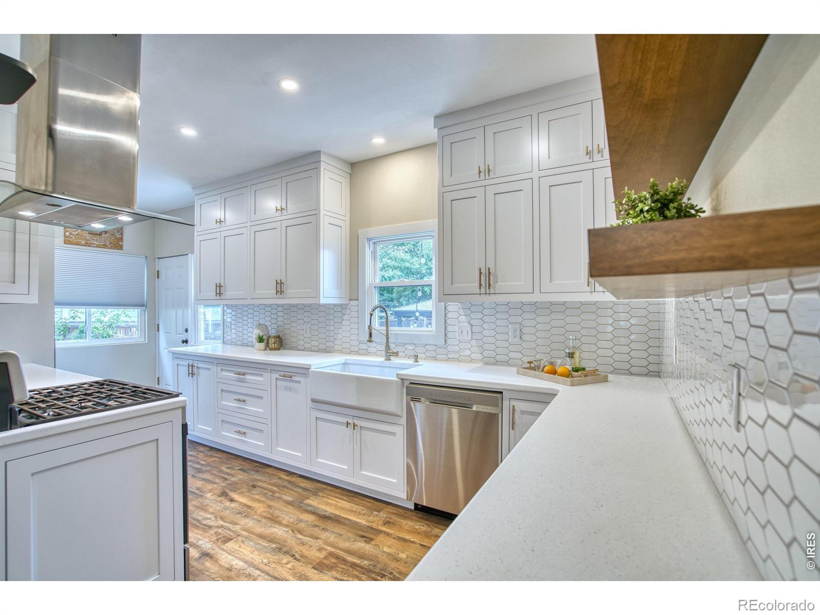 MLS Image #6 for 524 e 1st street,loveland, Colorado