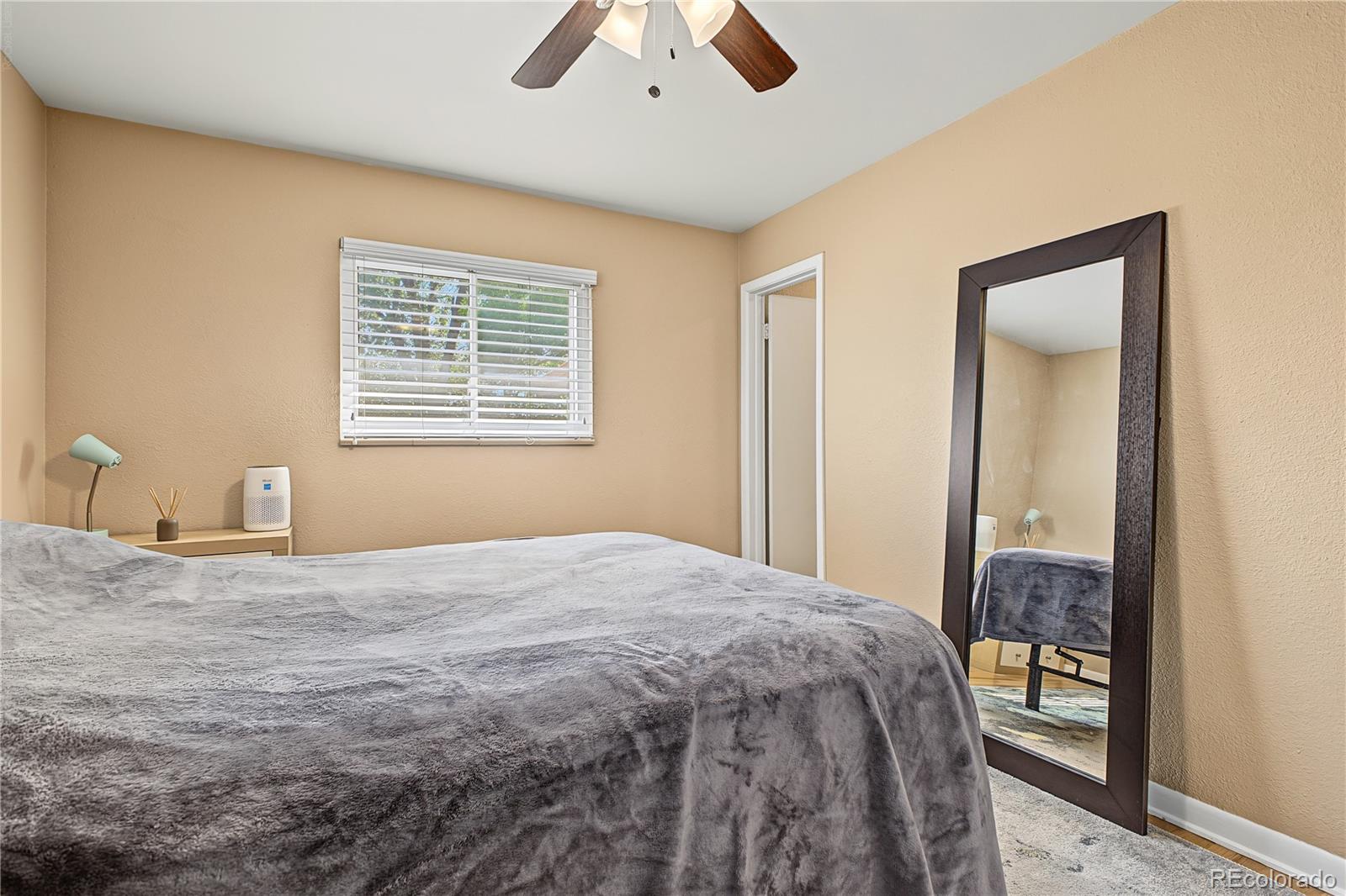 MLS Image #11 for 13196 e 6th place,aurora, Colorado