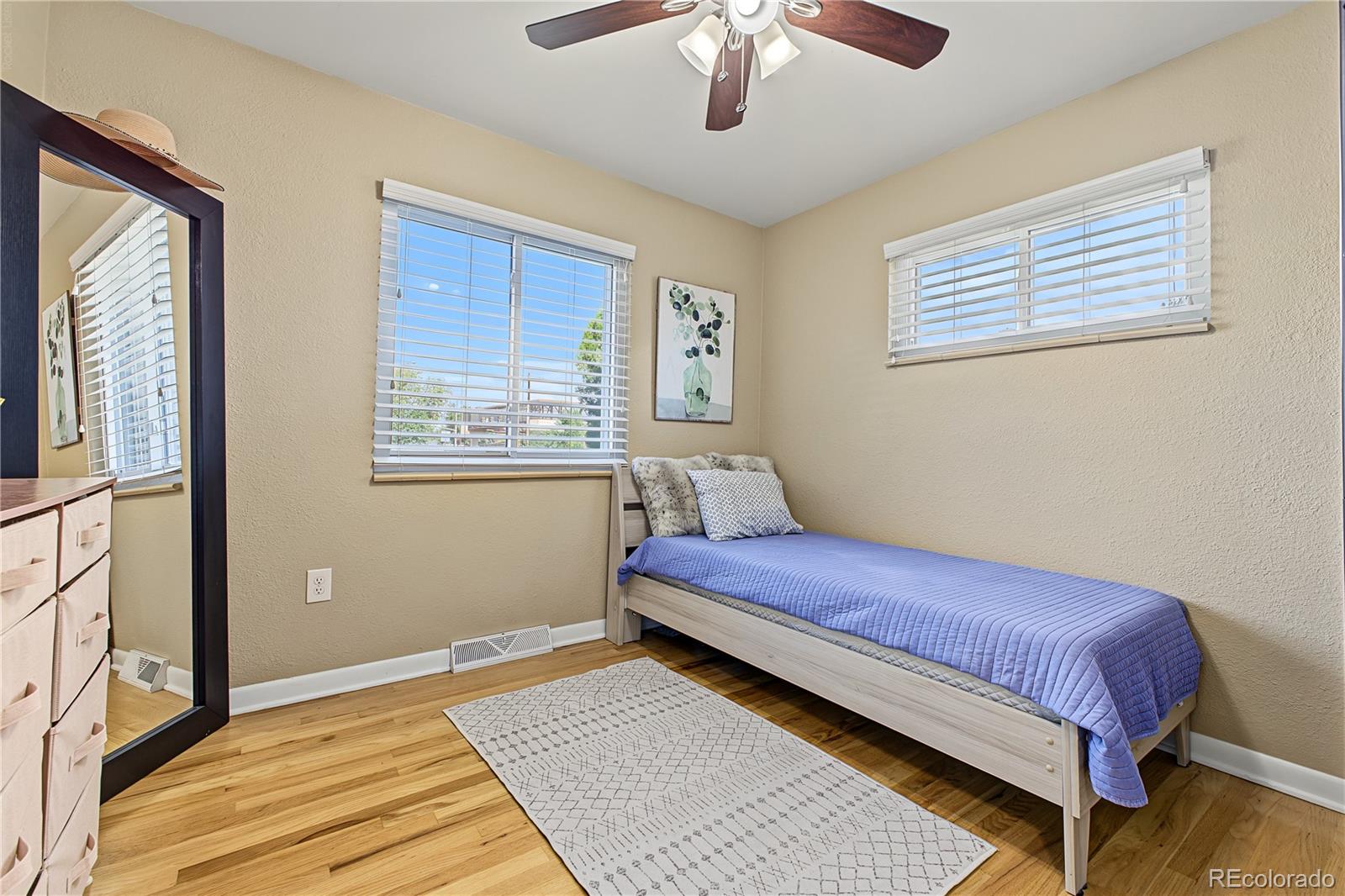 MLS Image #15 for 13196 e 6th place,aurora, Colorado