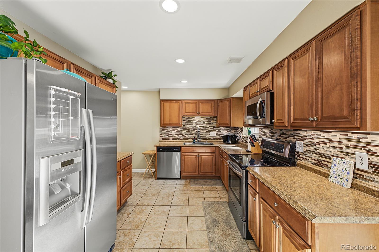 MLS Image #7 for 13196 e 6th place,aurora, Colorado