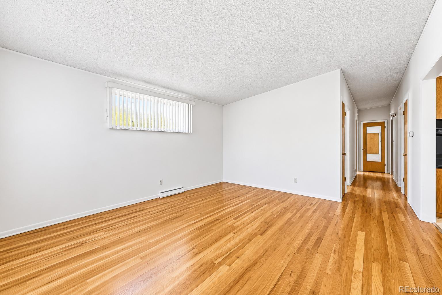 MLS Image #11 for 1018 s krameria street,denver, Colorado