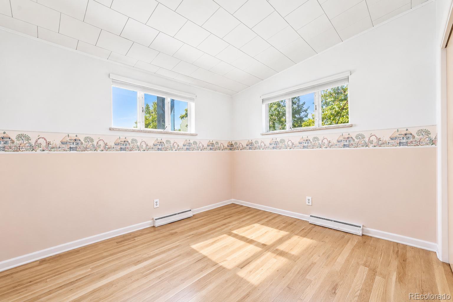 MLS Image #18 for 1018 s krameria street,denver, Colorado
