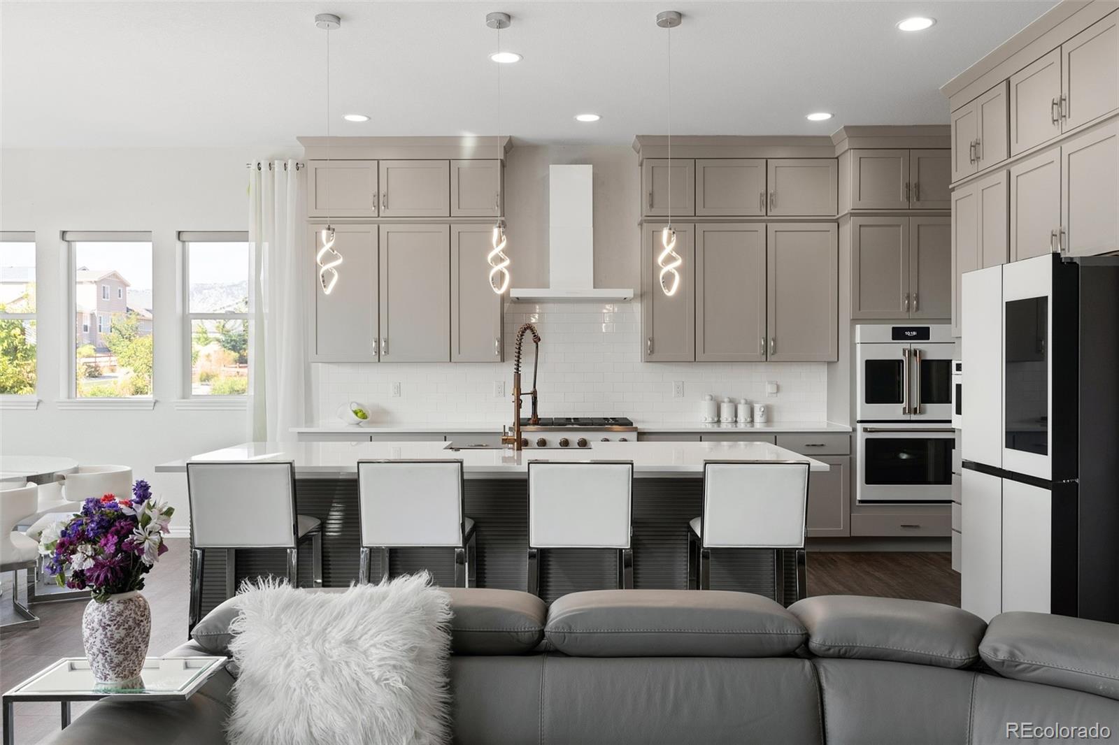 MLS Image #9 for 19096 w 94th avenue,arvada, Colorado