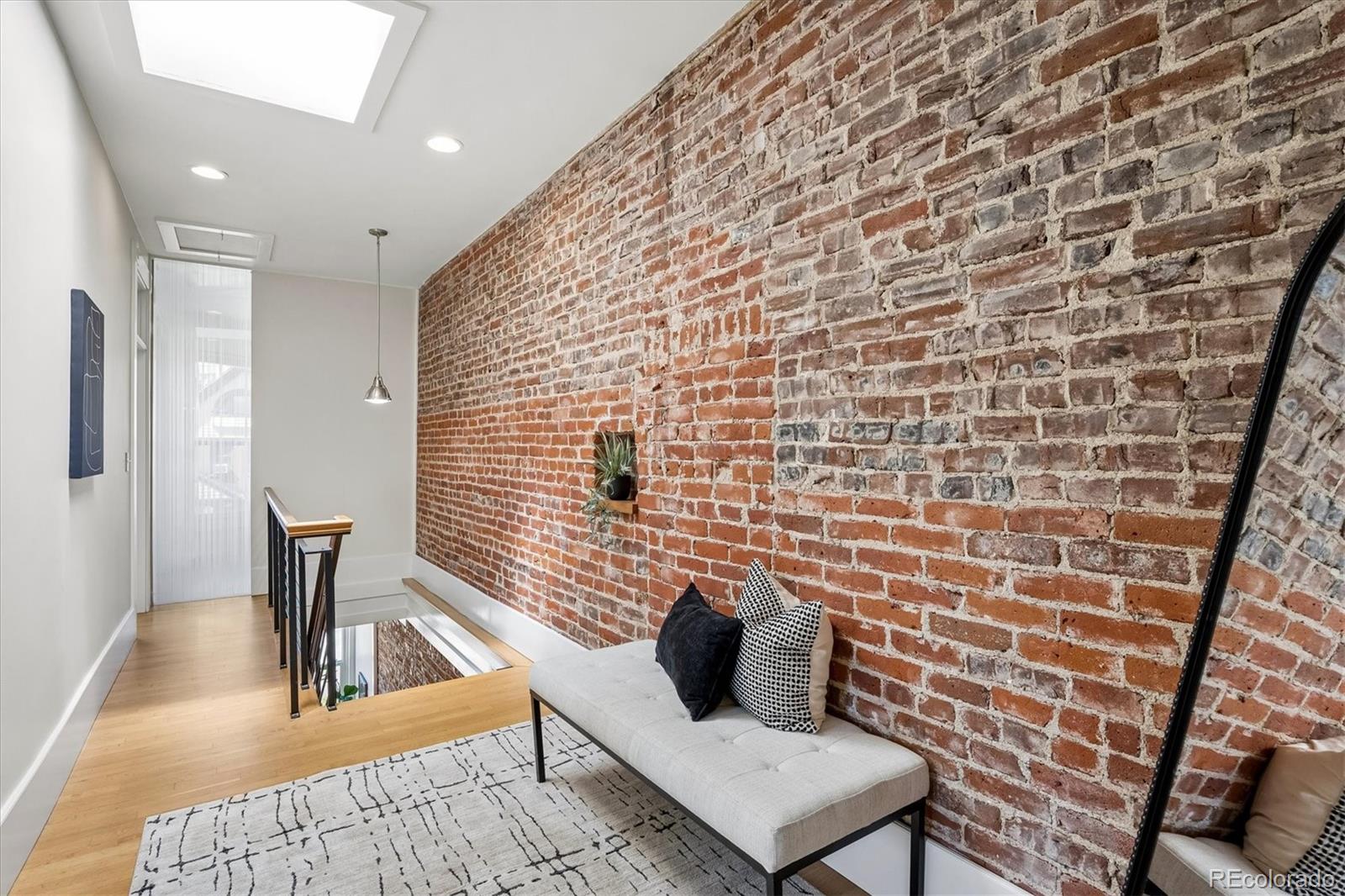 MLS Image #17 for 2502 n clarkson street,denver, Colorado