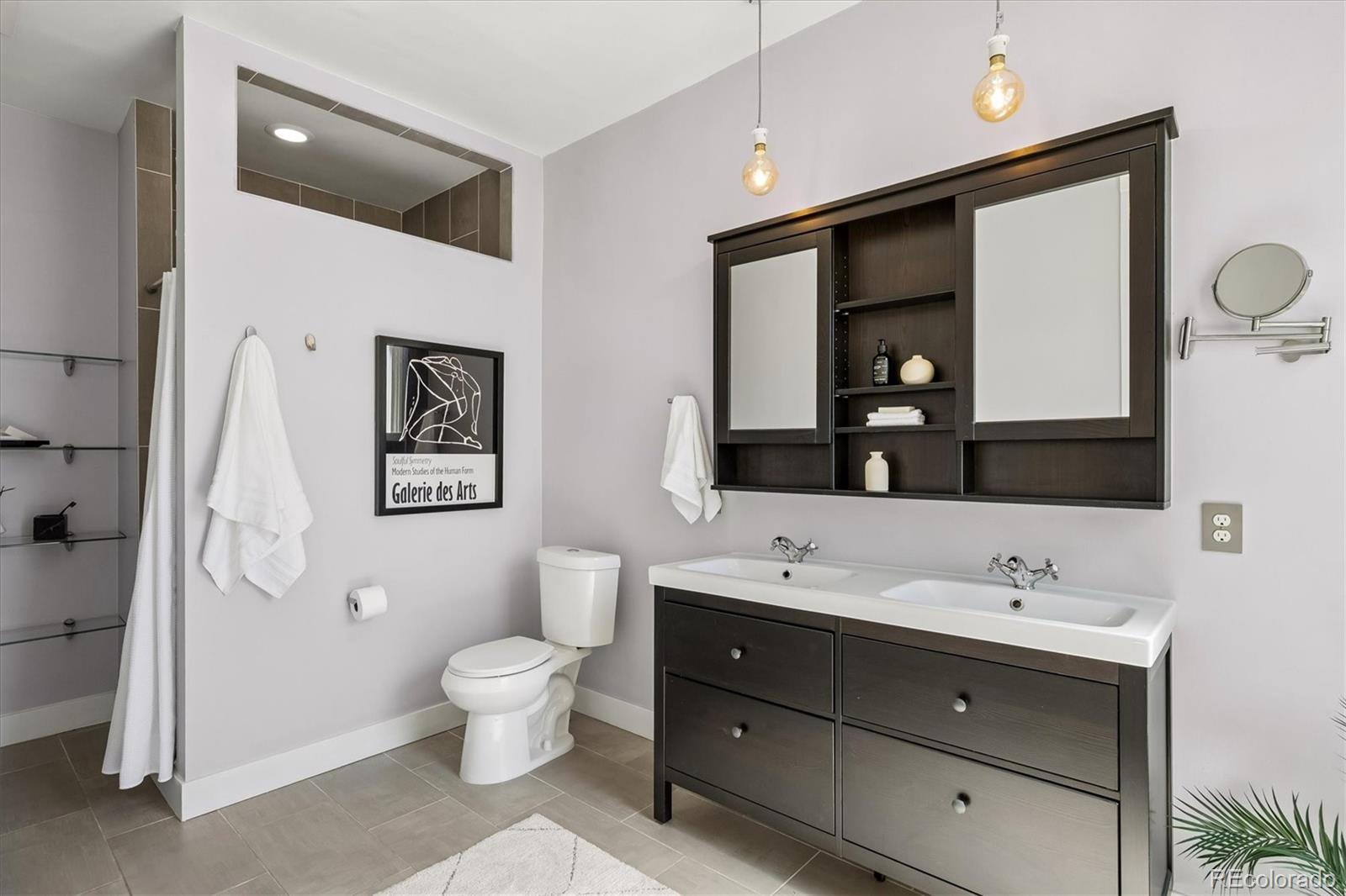 MLS Image #22 for 2502 n clarkson street,denver, Colorado