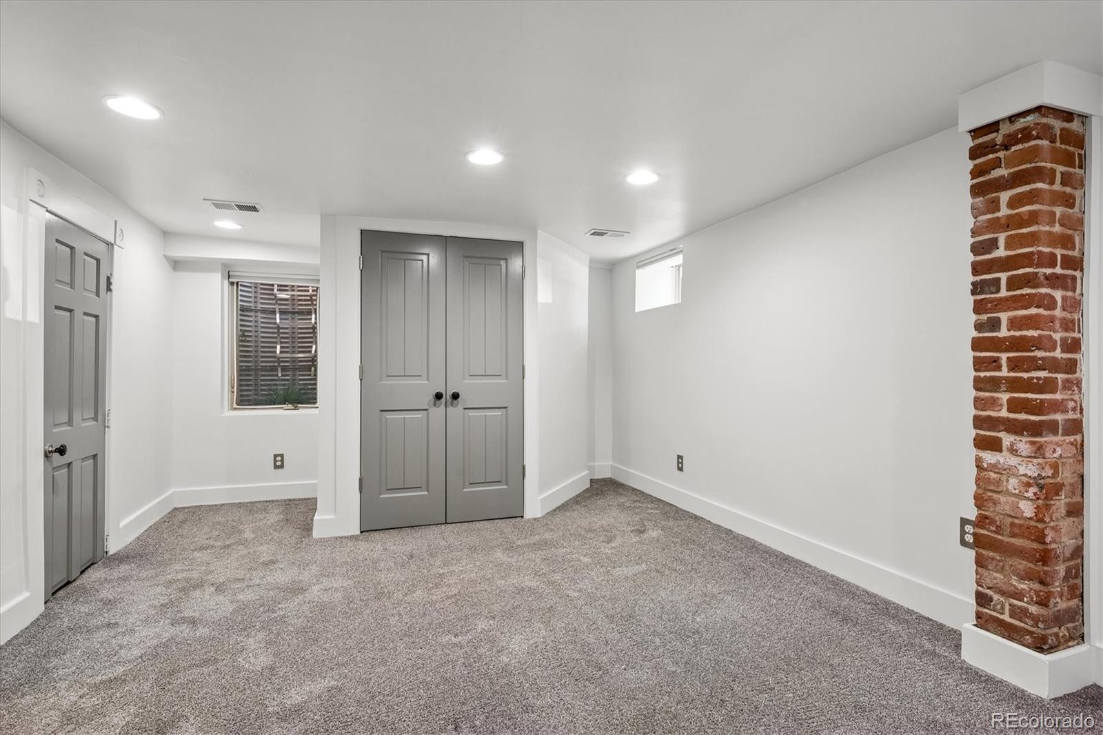 MLS Image #31 for 2502 n clarkson street,denver, Colorado