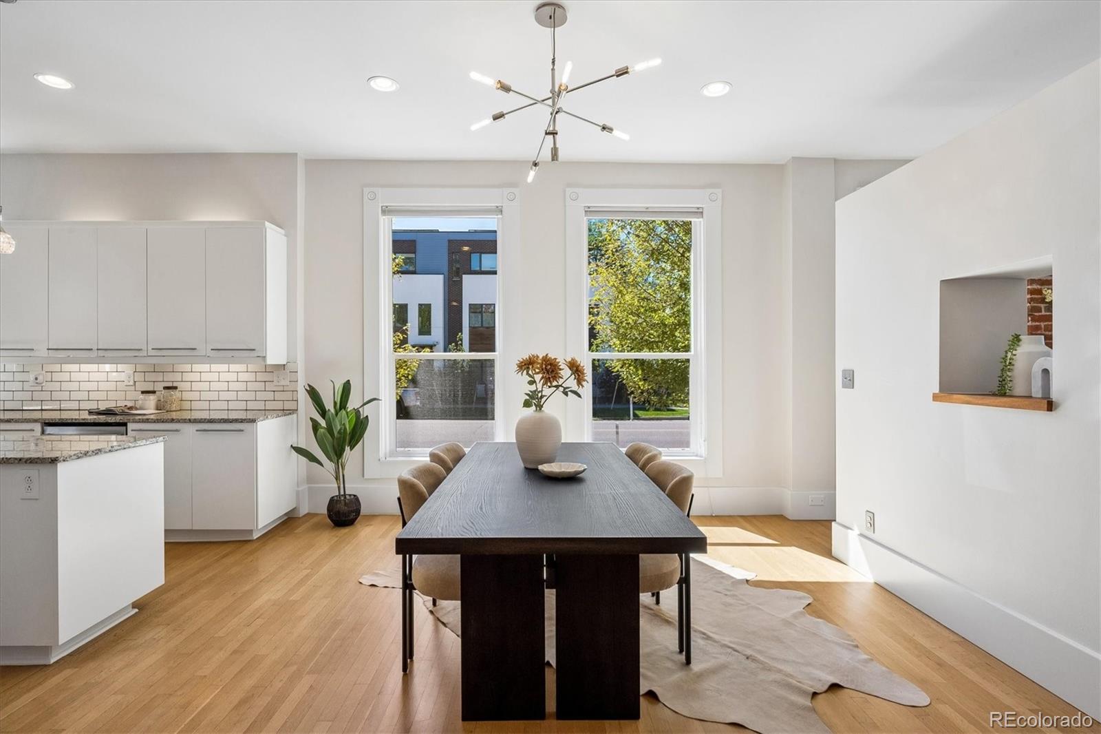 MLS Image #5 for 2502 n clarkson street,denver, Colorado