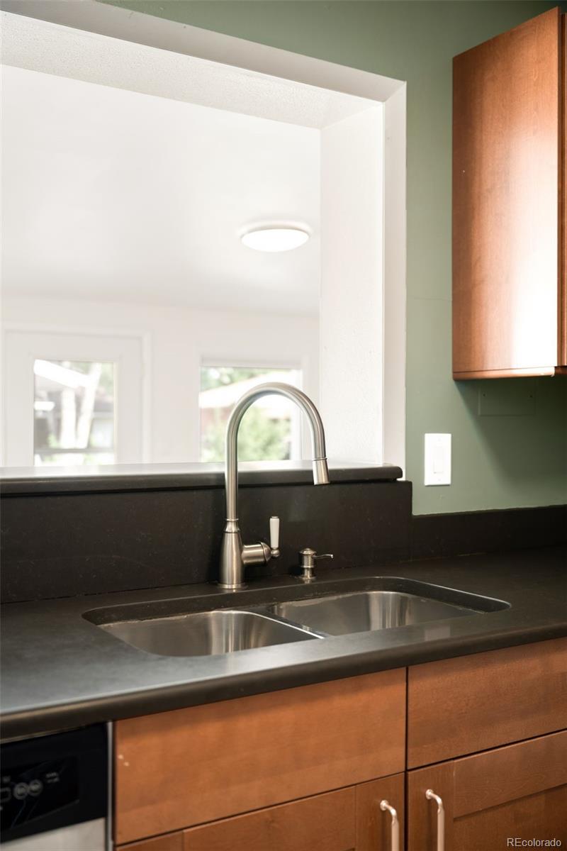 MLS Image #10 for 3250 s utica street,denver, Colorado
