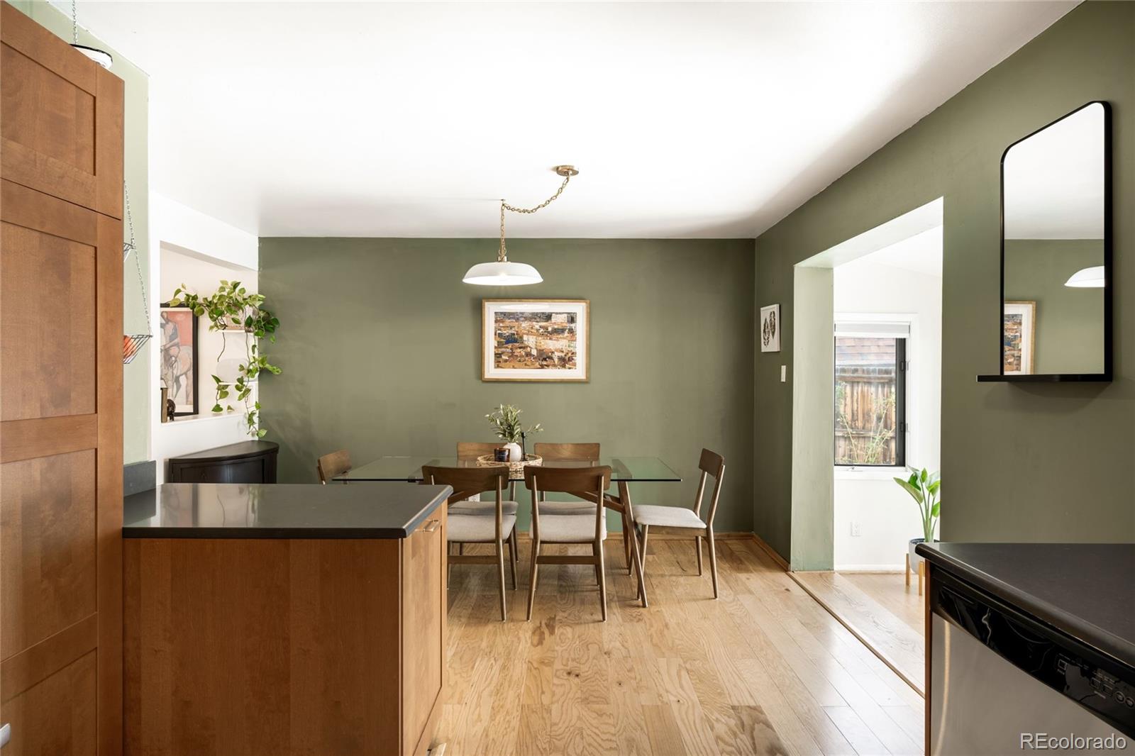 MLS Image #11 for 3250 s utica street,denver, Colorado