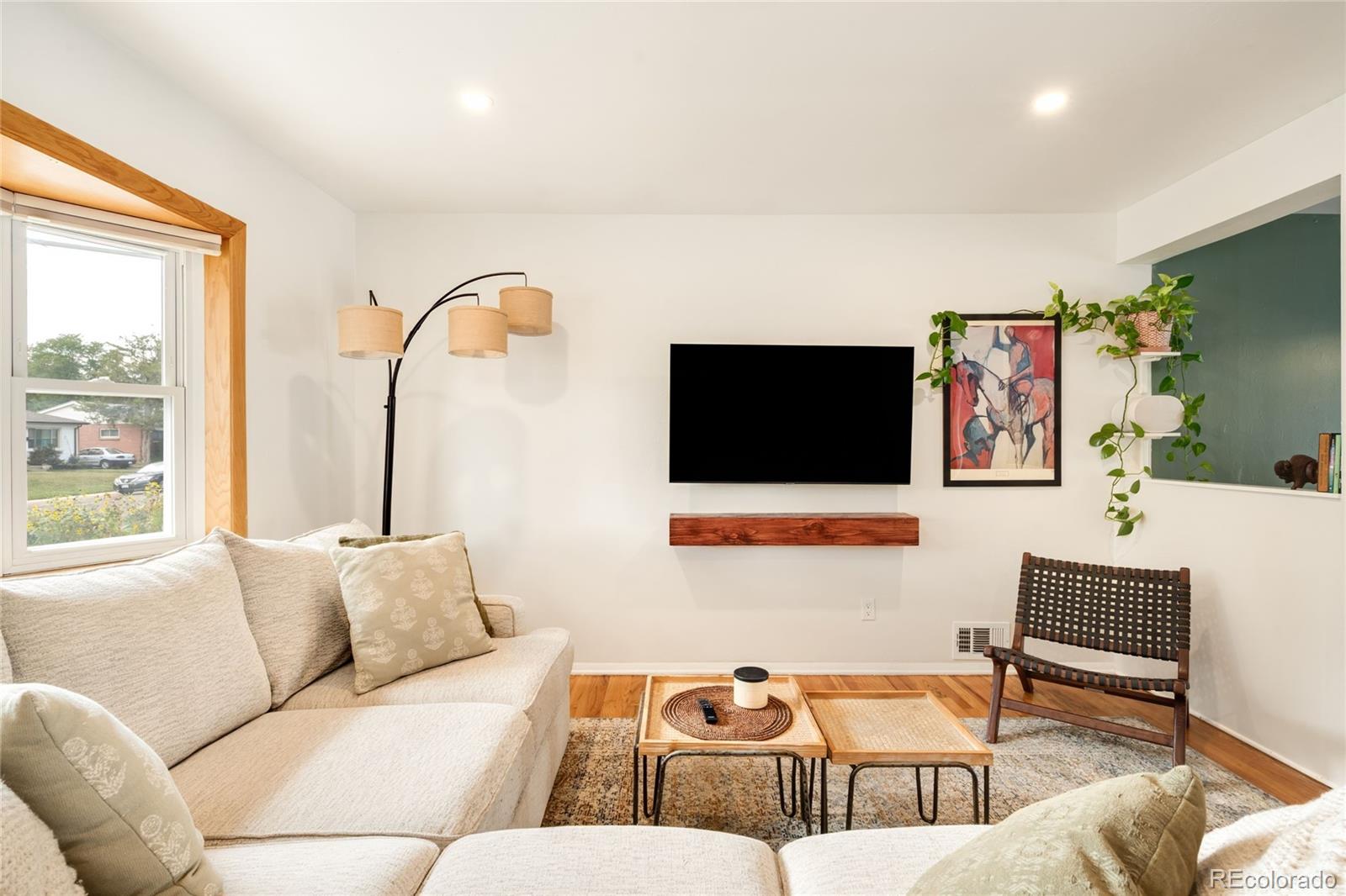 MLS Image #4 for 3250 s utica street,denver, Colorado