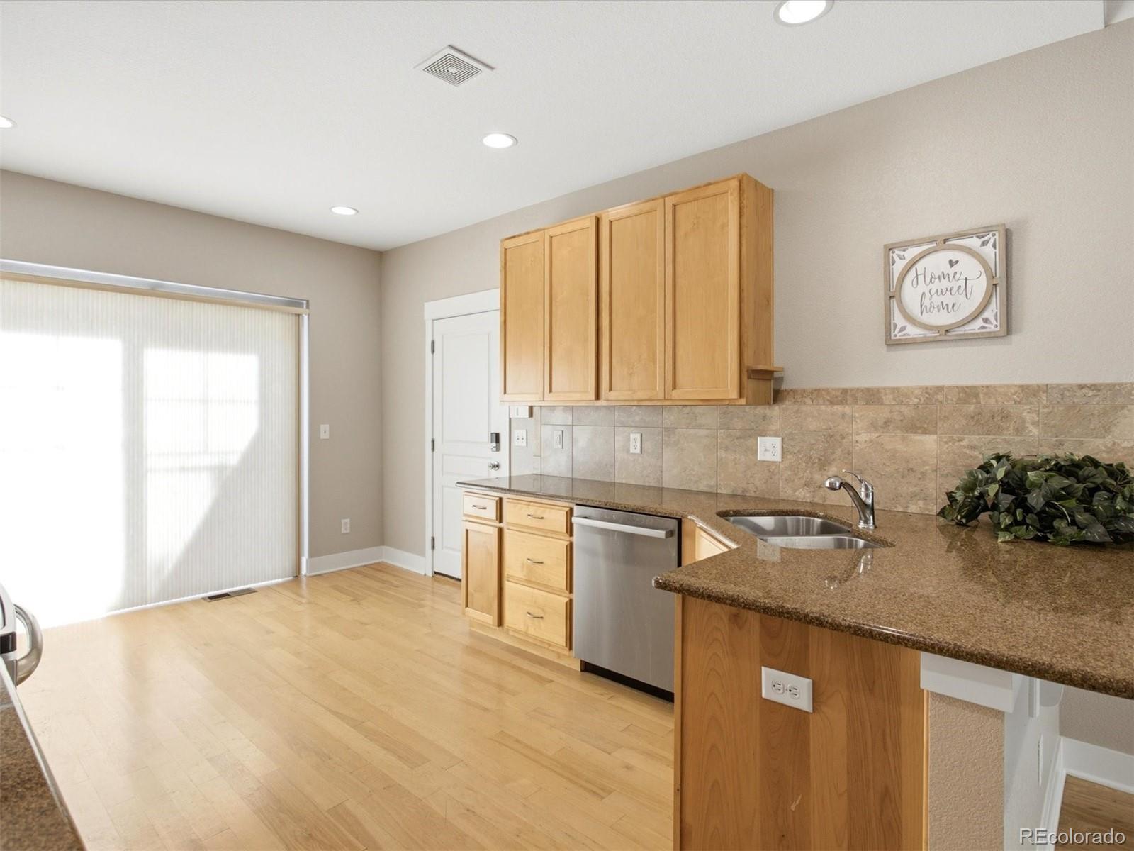 MLS Image #3 for 1021  village circle,erie, Colorado