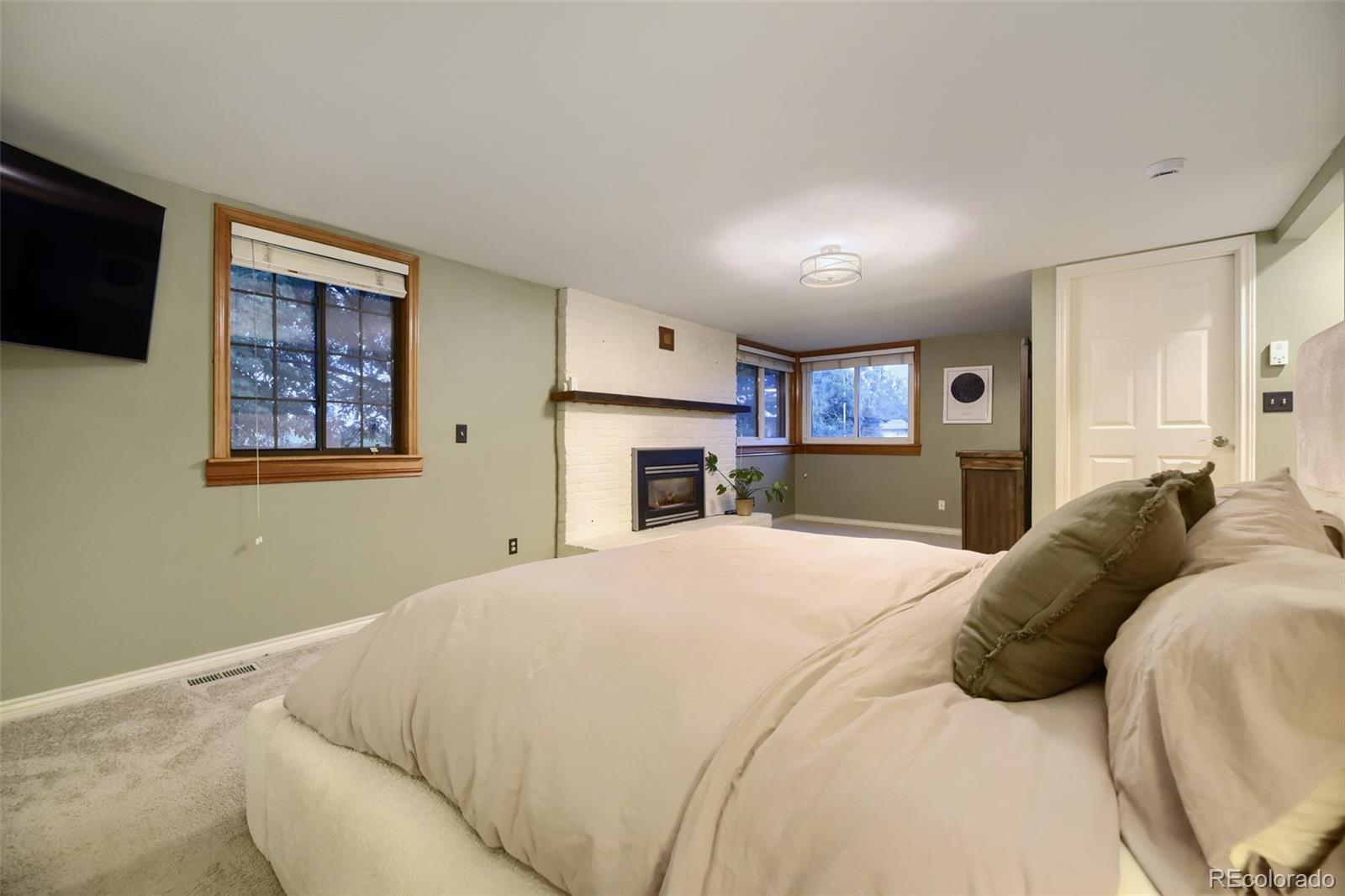 MLS Image #14 for 8786  iris street,arvada, Colorado