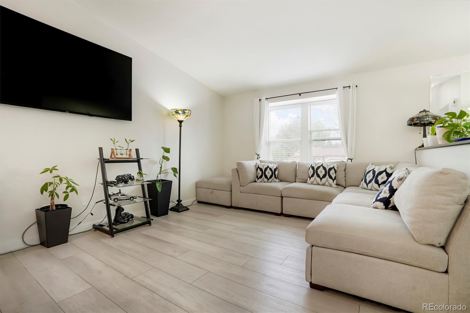 MLS Image #2 for 12442  bellaire drive,thornton, Colorado
