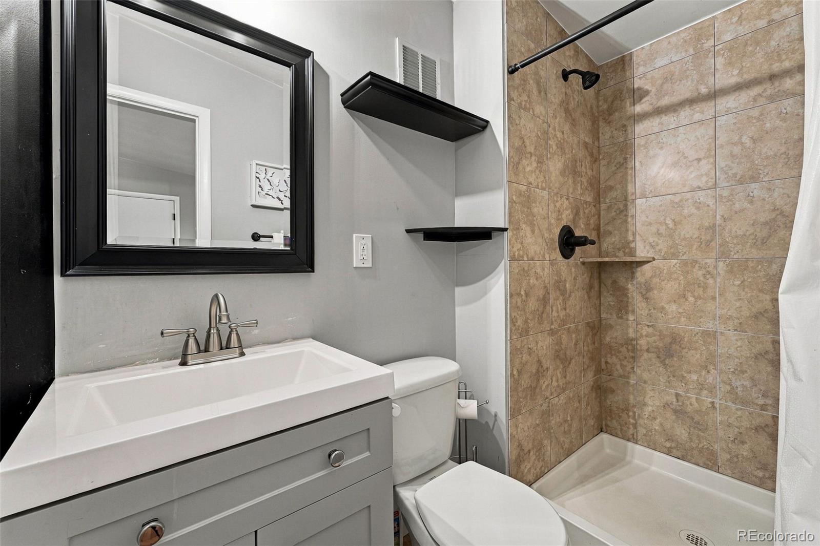 MLS Image #25 for 1600 s perry street,denver, Colorado