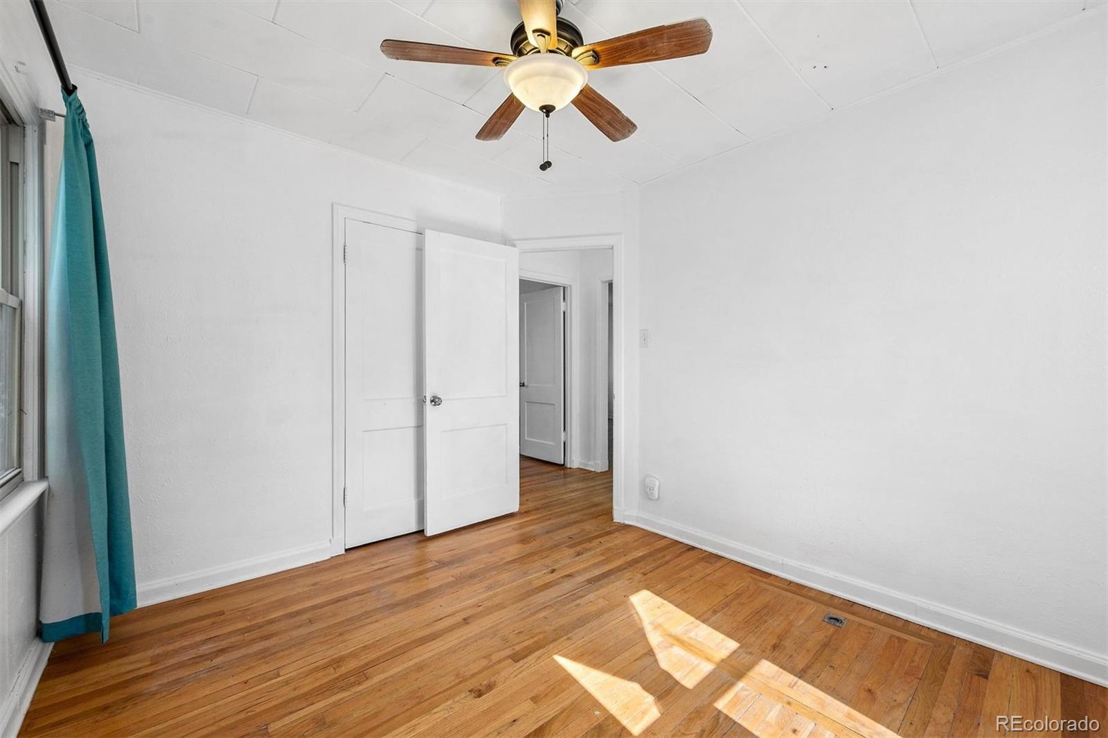 MLS Image #18 for 4564 s pennsylvania street,englewood, Colorado