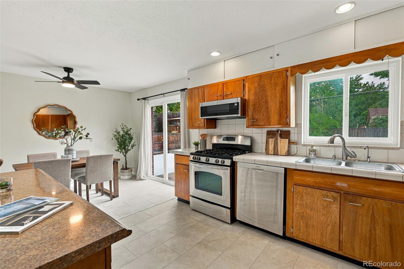 MLS Image #11 for 6662  kipling street,arvada, Colorado